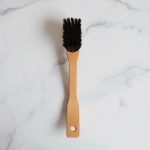 ergonomic-wooden-dish-brushes